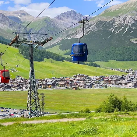 Lidia In-ski Out 50m Domek alpejski Livigno